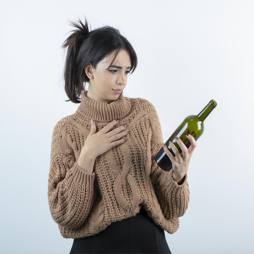 Can I Drink Alcohol After Tooth Extraction - Oclean FAQs